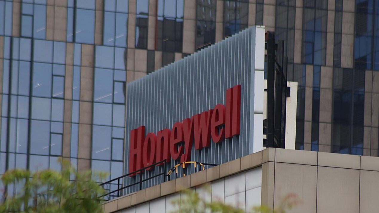 Honeywell’s New Tech to Boost Renewable Aviation Fuel 