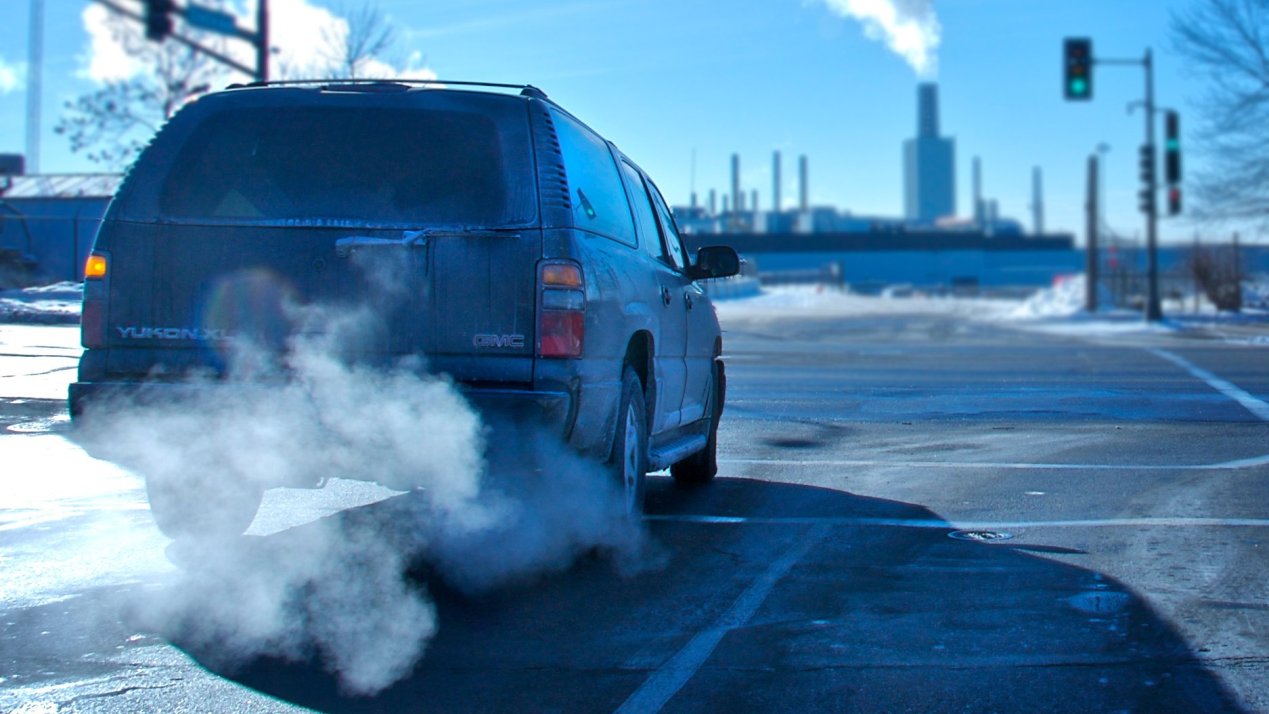 Biden's New Auto-Emissions Rules Spark Pollution Concerns