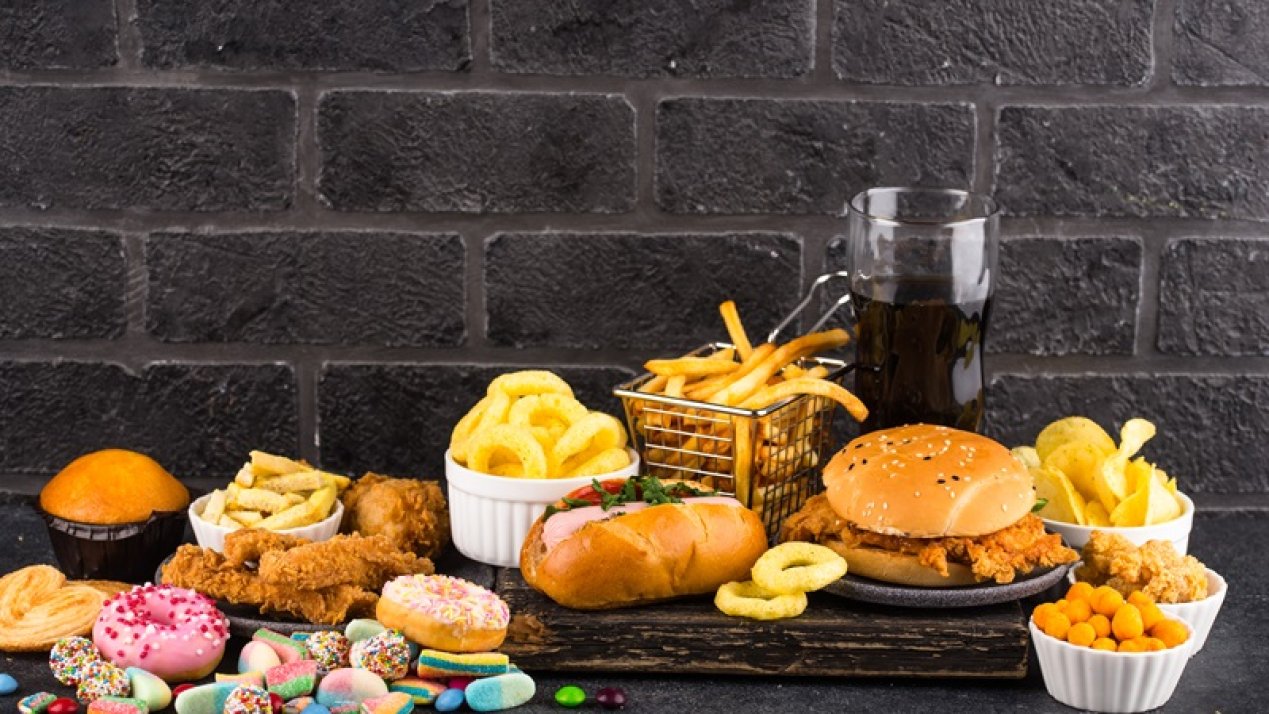 Mexicans' Food Spending Shifts Toward Processed Foods