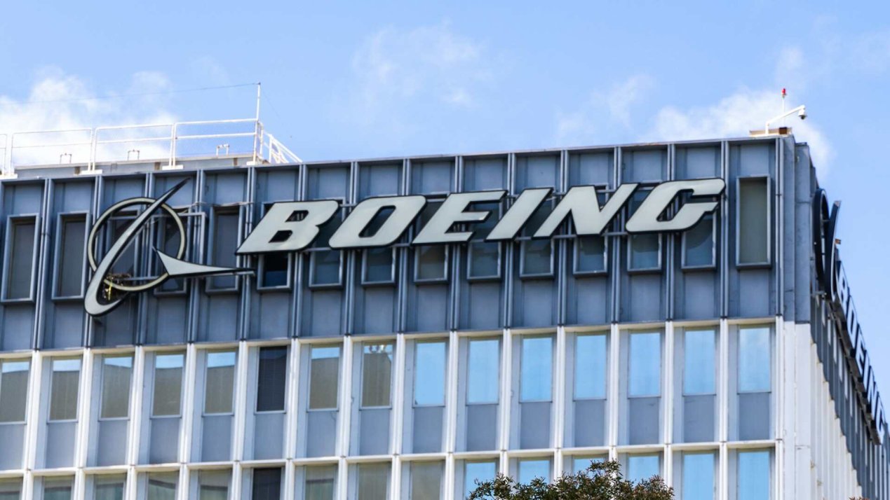 Boeing Secures Major Orders from Korean Air, Japan Airlines