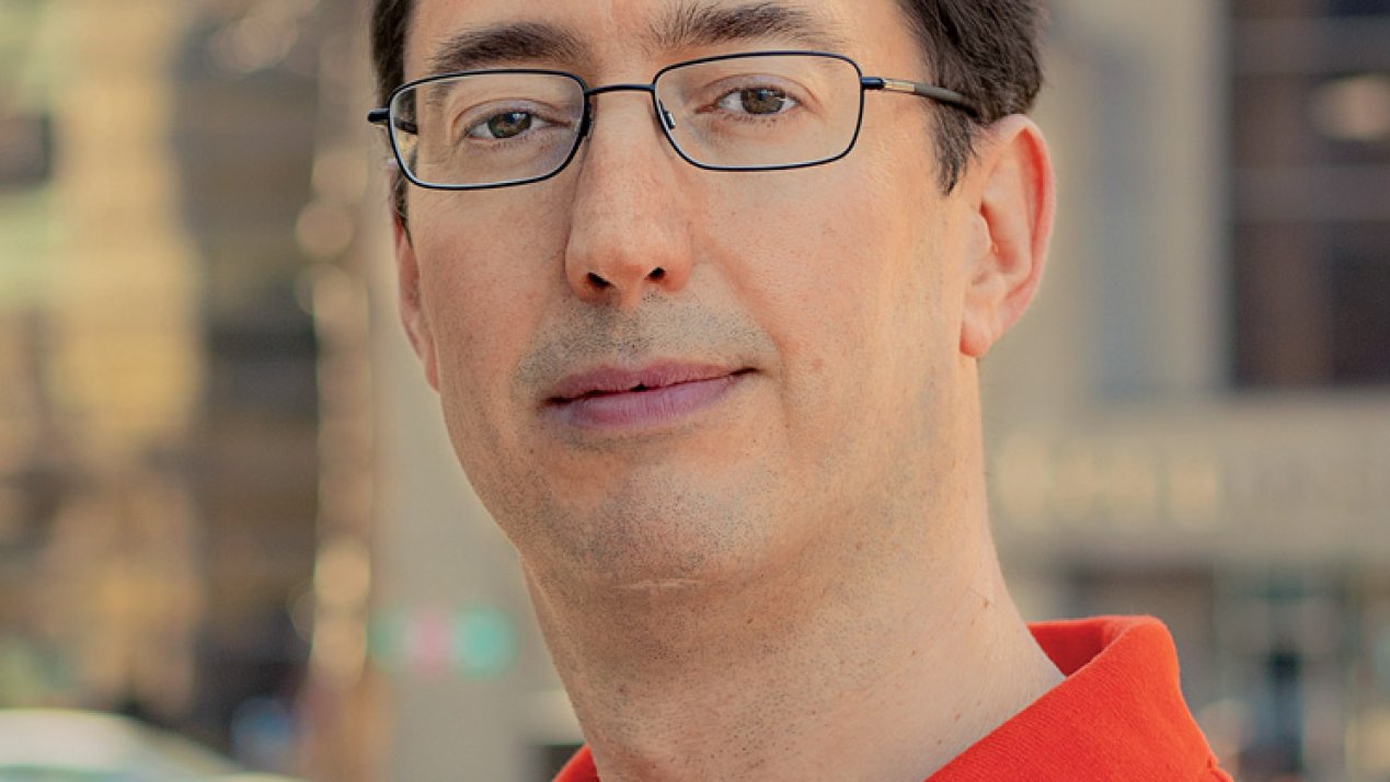 The Aerospace and Aviation Industry's Path to Greener Skies