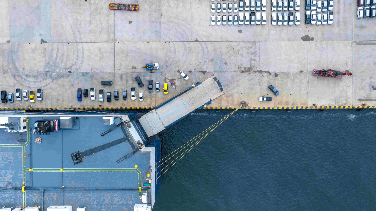 USTR Raises Concerns Over Chinese Automotive Investment in Mexico