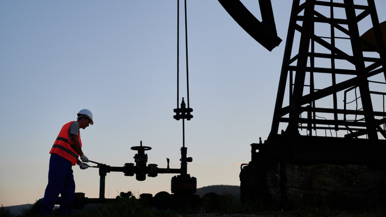 Grupo Carso, PEMEX Sign Lakach Field Deal