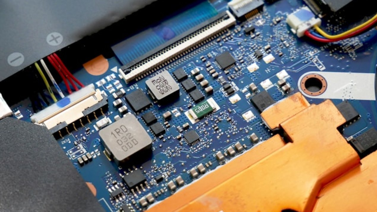 Nvidia Leads Semiconductor Market in First Half of 2024