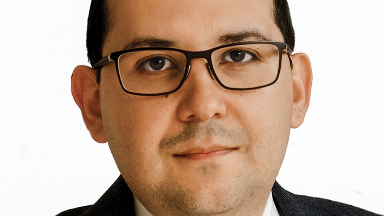 AI Takes Flight: Revolutionizing the Aerospace Industry