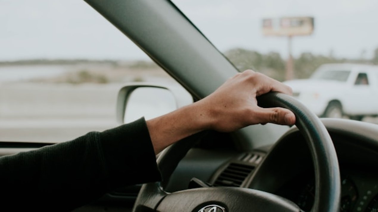 Toyota to Recall 100,000 Cars for Engine Replacements