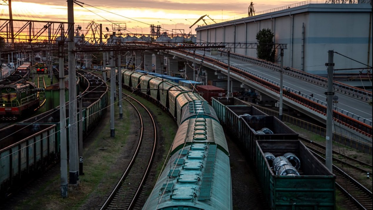 Mexico-US Agricultural Trade Disrupted by Rail Delays