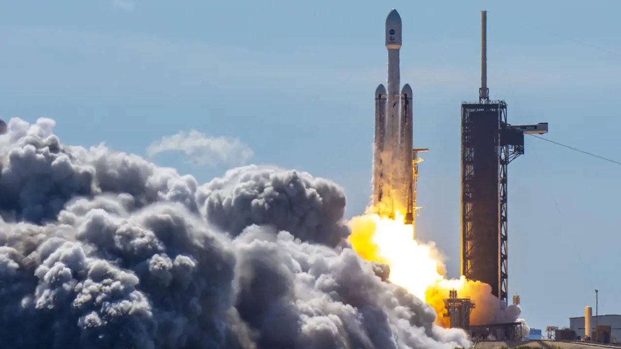 NASA's Europa Clipper Launches to Explore Jupiter's Moon Oceans