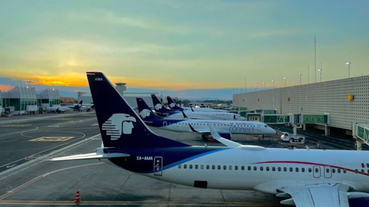 Aeroméxico Avoids Strike, Pilots Secure New Contract