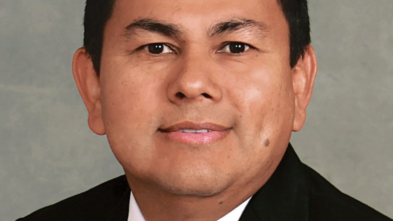 Nearshoring: What Can Companies Do in Tough Hiring Environment?