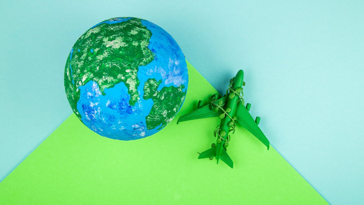 Airlines Use Just 1% SAF, Far Behind 2050 Emission Targets