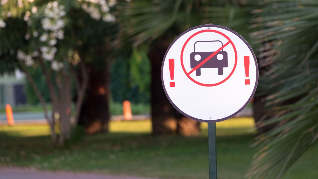 Biden Approves California's 2035 Ban on Gas-Powered Cars