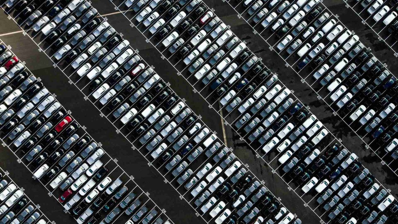 Mexico Auto Sales Profitability Drops Amid Rising Competition