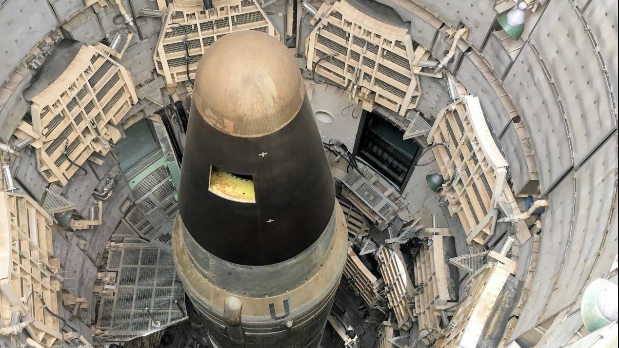 Trump Orders Development of US Iron Dome Missile Defense