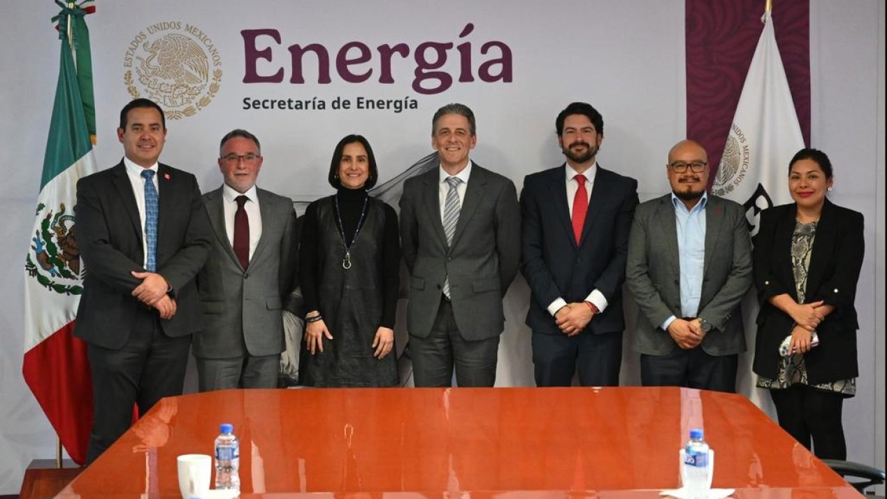 SENER Discusses Strategic Collaboration With Woodside Energy