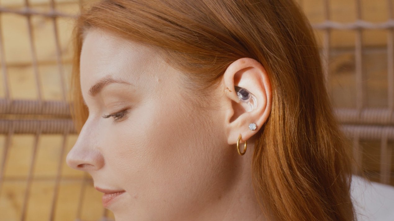 Lumia Unveils First Wearable for Head Blood Flow Tracking