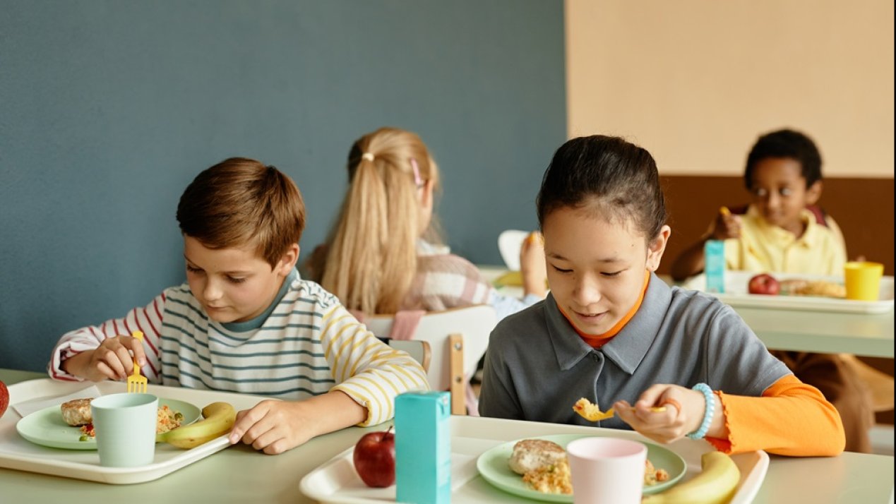 Mexico Struggles to Expand School Meal Programs