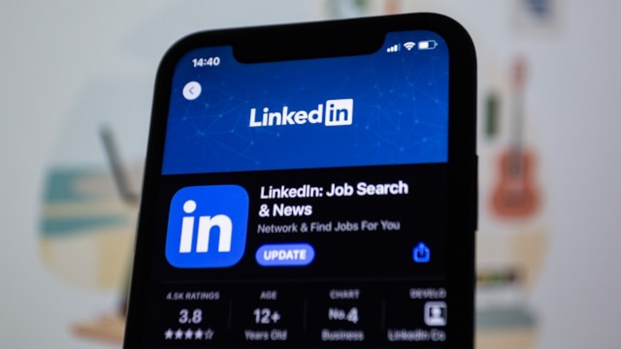 Job Seekers Struggle to Connect with Employers: LinkedIn