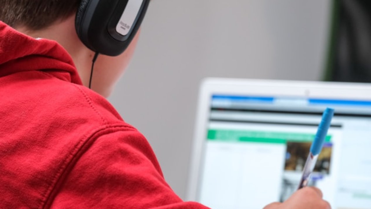 North America's Virtual Schools Market Faces Growth, Challenges