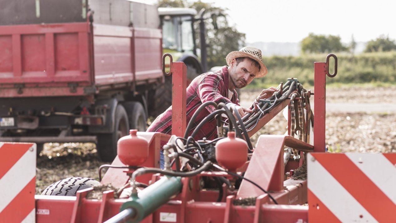 Jalisco Deploys Heavy Machinery to Enhance Rural Infrastructure