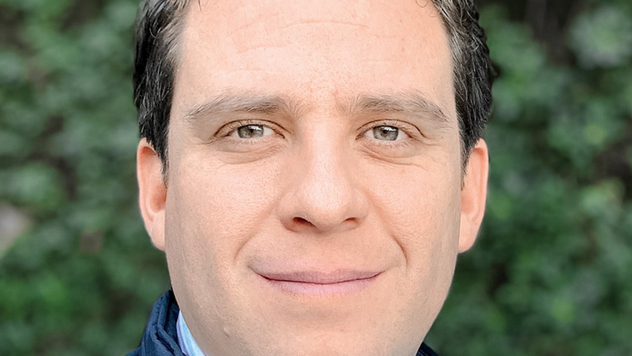 Generic to Strategic: Redefining Patient Loyalty in Healthcare