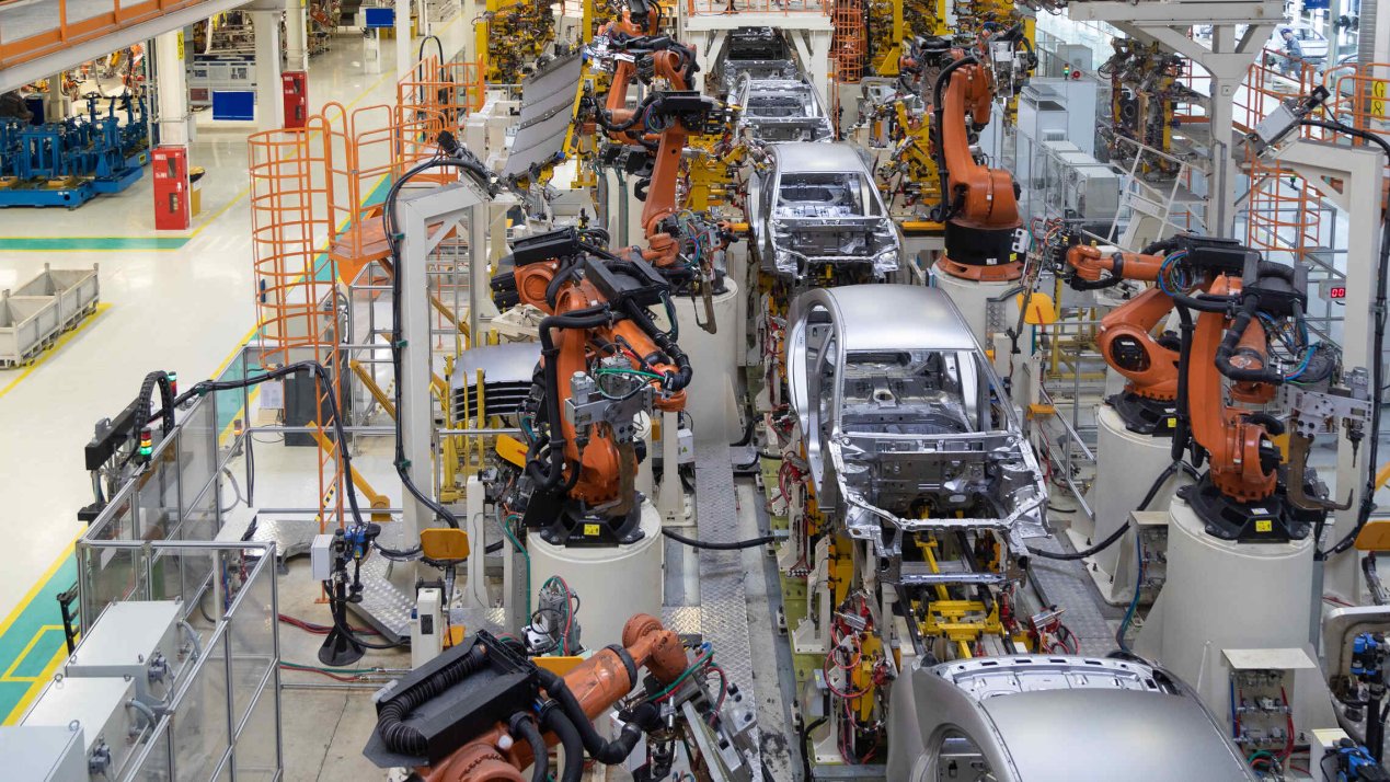 Stellantis to Halt Canada, Mexico Plants Over US Tariffs