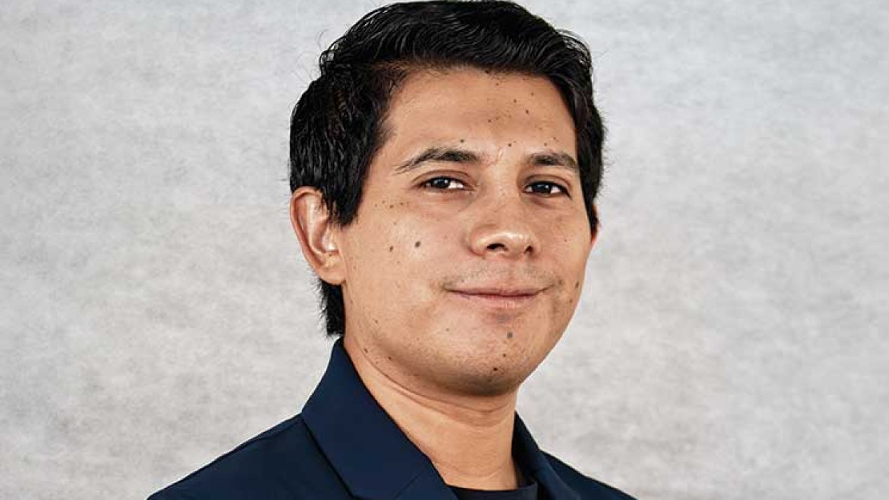 AI and Continuous Medical Education: How Far Can It Go?