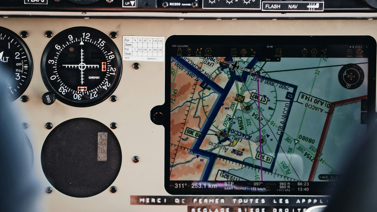 Raytheon Secures Deal to Enhance GPS Software Backbone