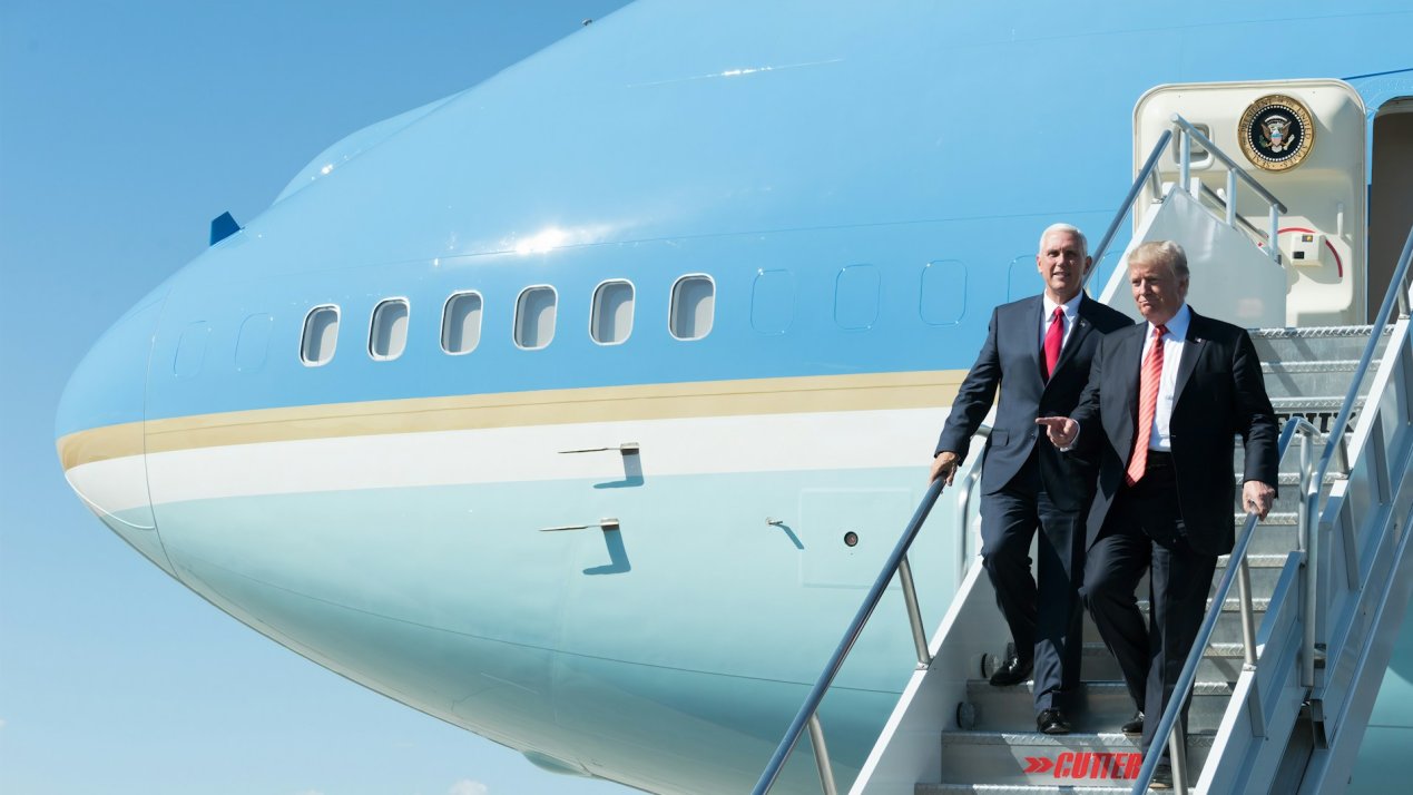 Trump May Use Qatari 747 as Air Force One, Requiring Escorts