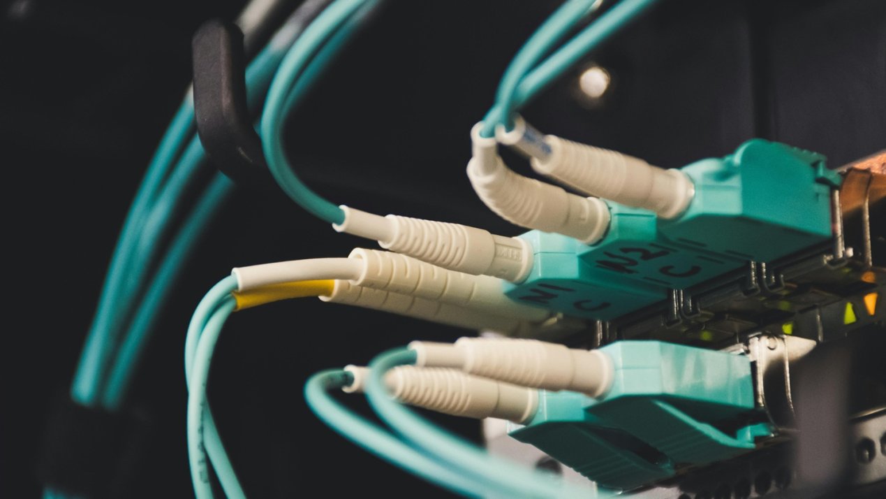 Latin America Must Adopt Cloud-Native 5G Networks: Whitestack