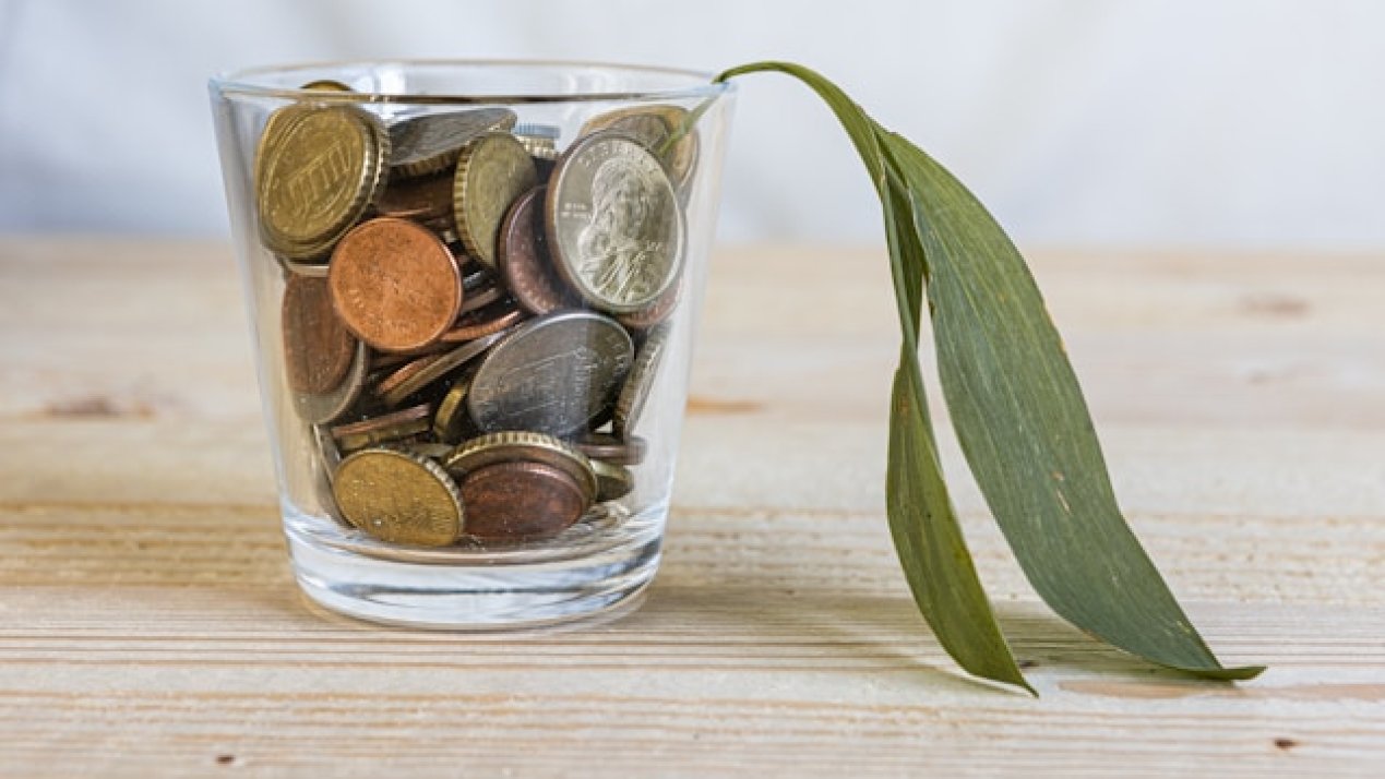 Mexico’s March 0.4% Economic Dip Raises Growth Concerns