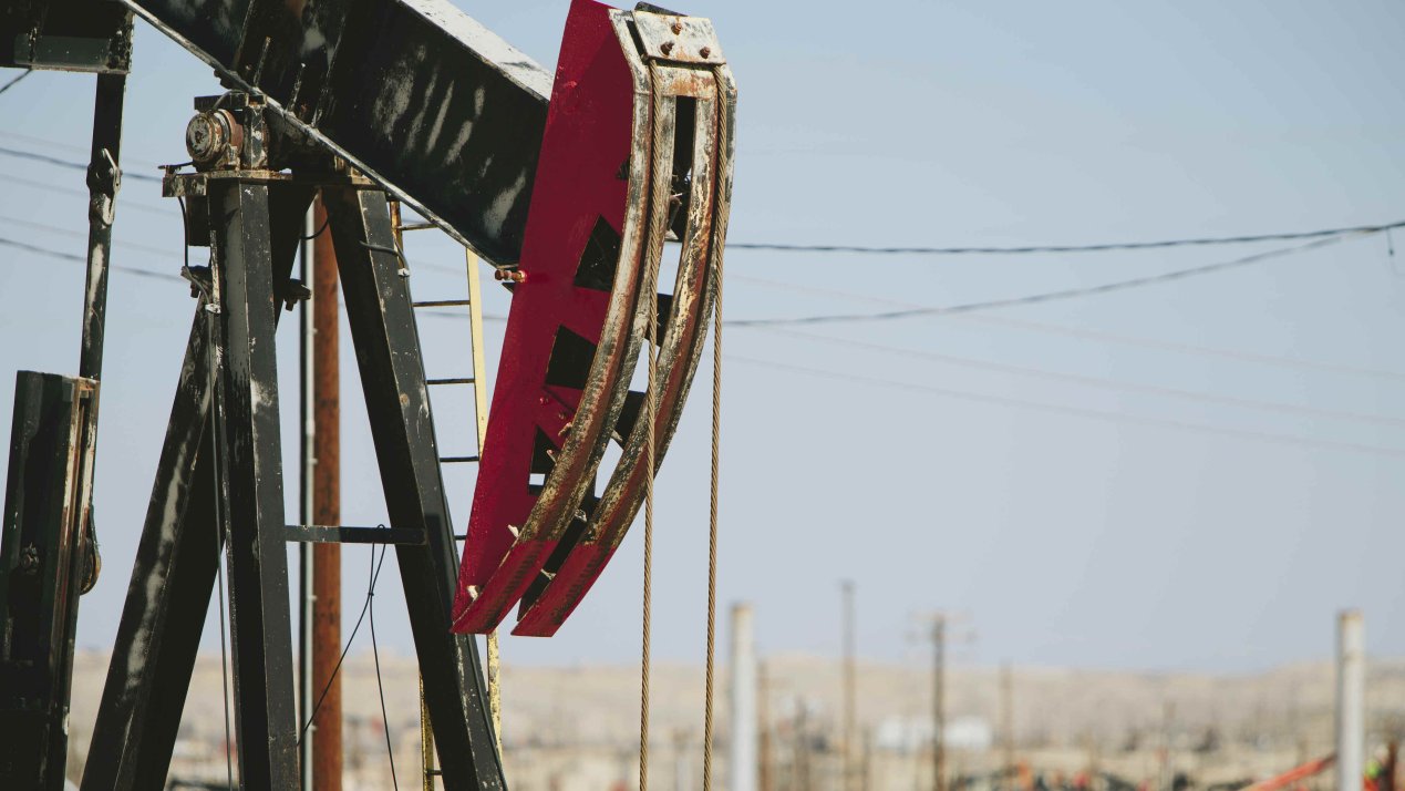 Oil Prices Stabilize as Israel, Iran Agree to Ceasefire