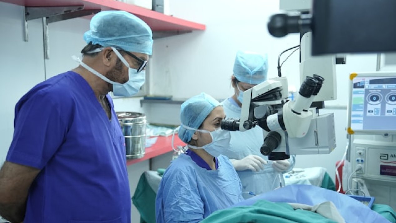 HelpMeSee Expands Cataract Surgery Training in Latin America