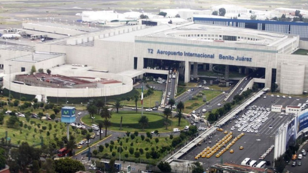 AICM Passenger Traffic Falls 2.8% as Cargo Volume Rises 6.5%