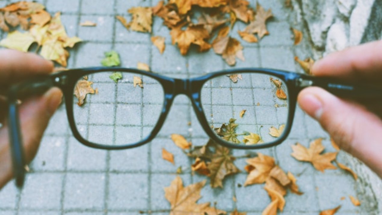 Meta, Oakley Team Up to Launch AI-Powered Smart Glasses