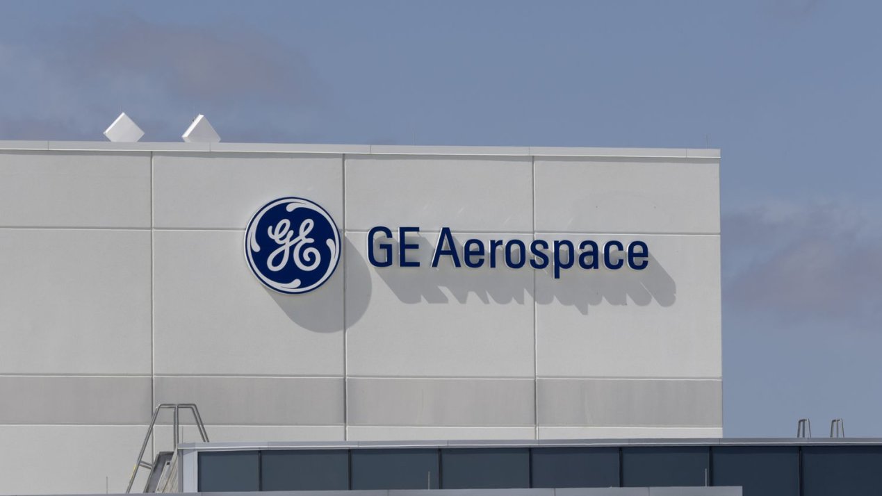 US Lets GE Resume Jet Engine Exports to China’s COMAC