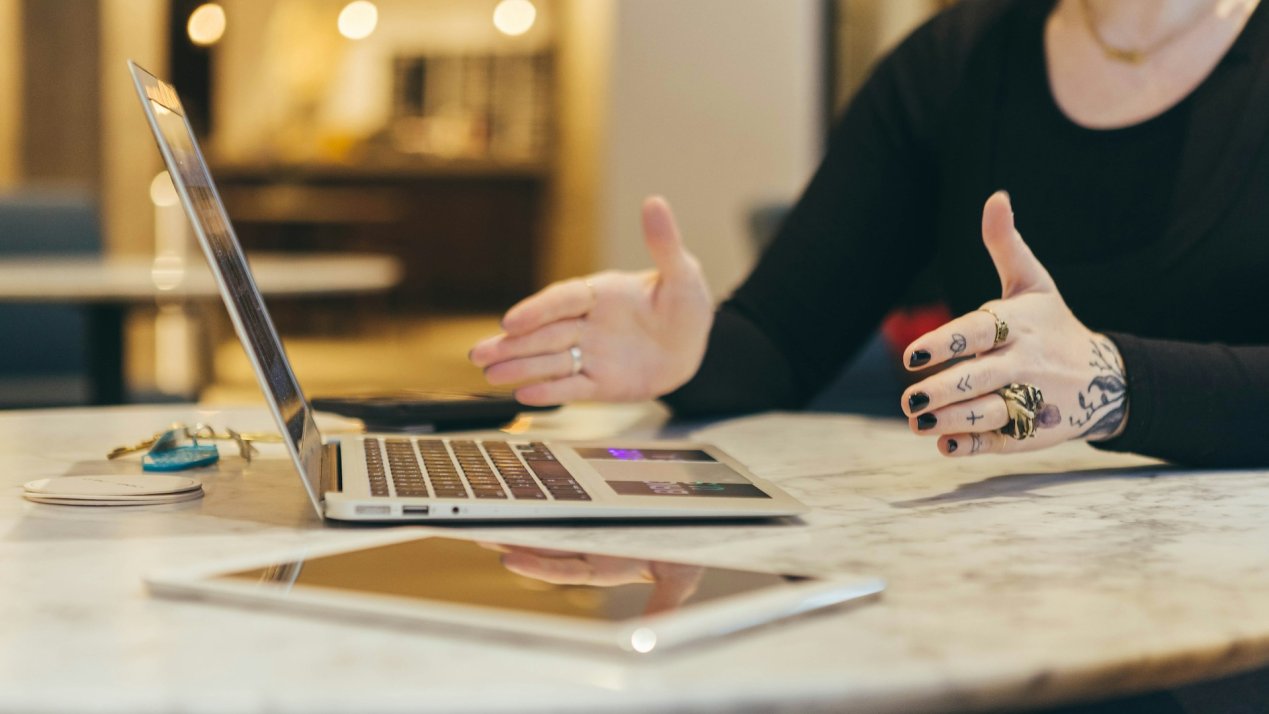 Tattoos Losing Stigma in Mexican Labor Market: OCC