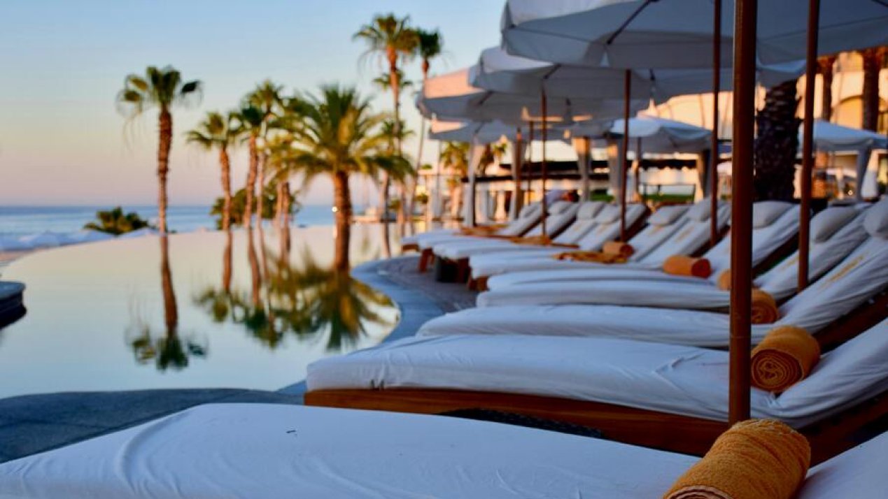 Baja Sur Unveils Tourist Tax to Fund State Projects