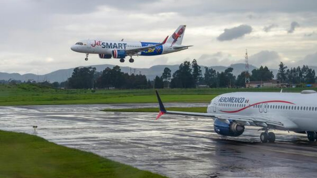 US Airlines Boost Premium Cabin Sales Amid Soft Demand 