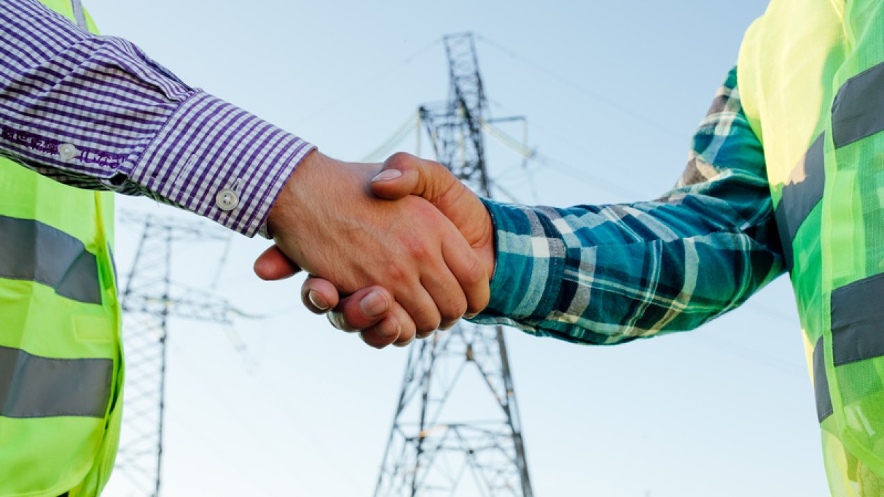 Iberdrola’s Avangrid Signs US Power Deal