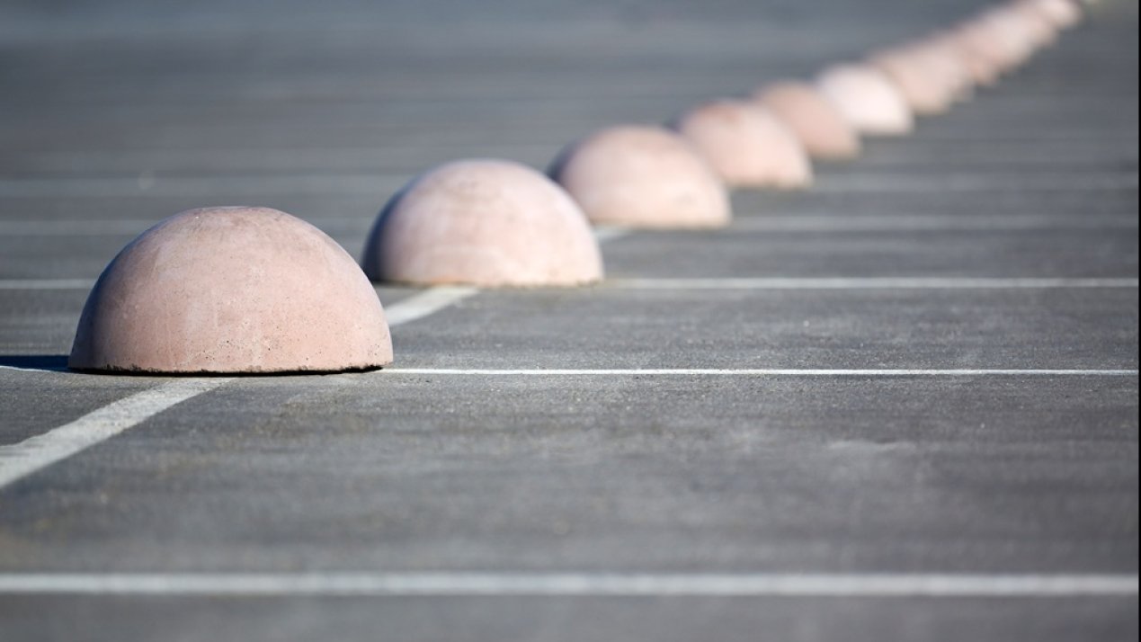 Study Links Road Conditions to Fuel Use, Air Pollution