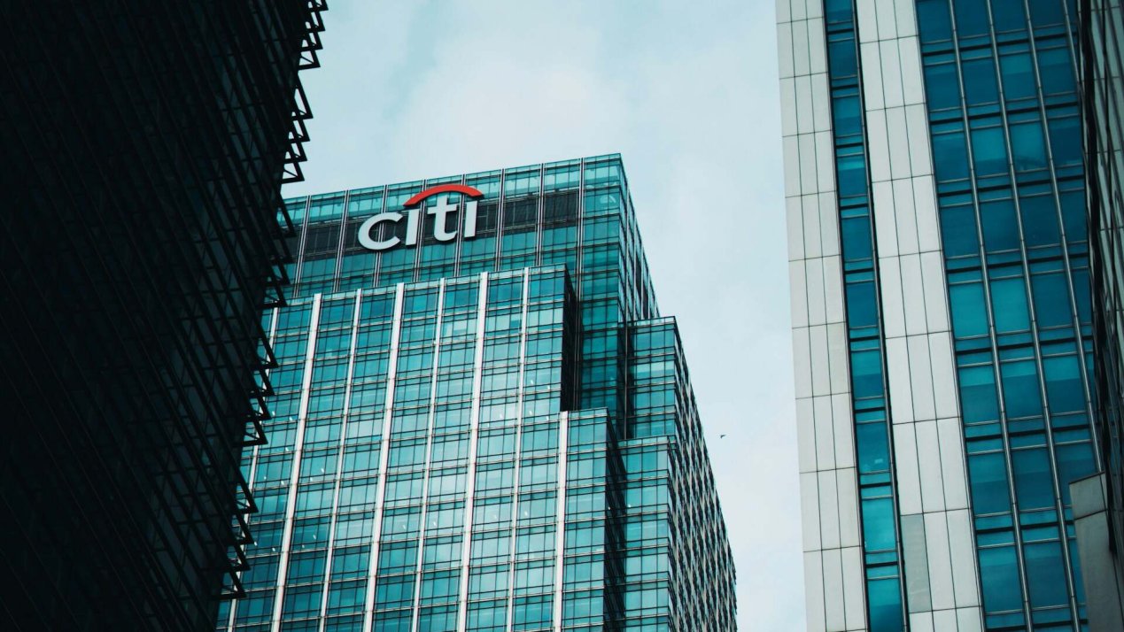 Chico Pardo Family to Buy 25% Stake in Banamex