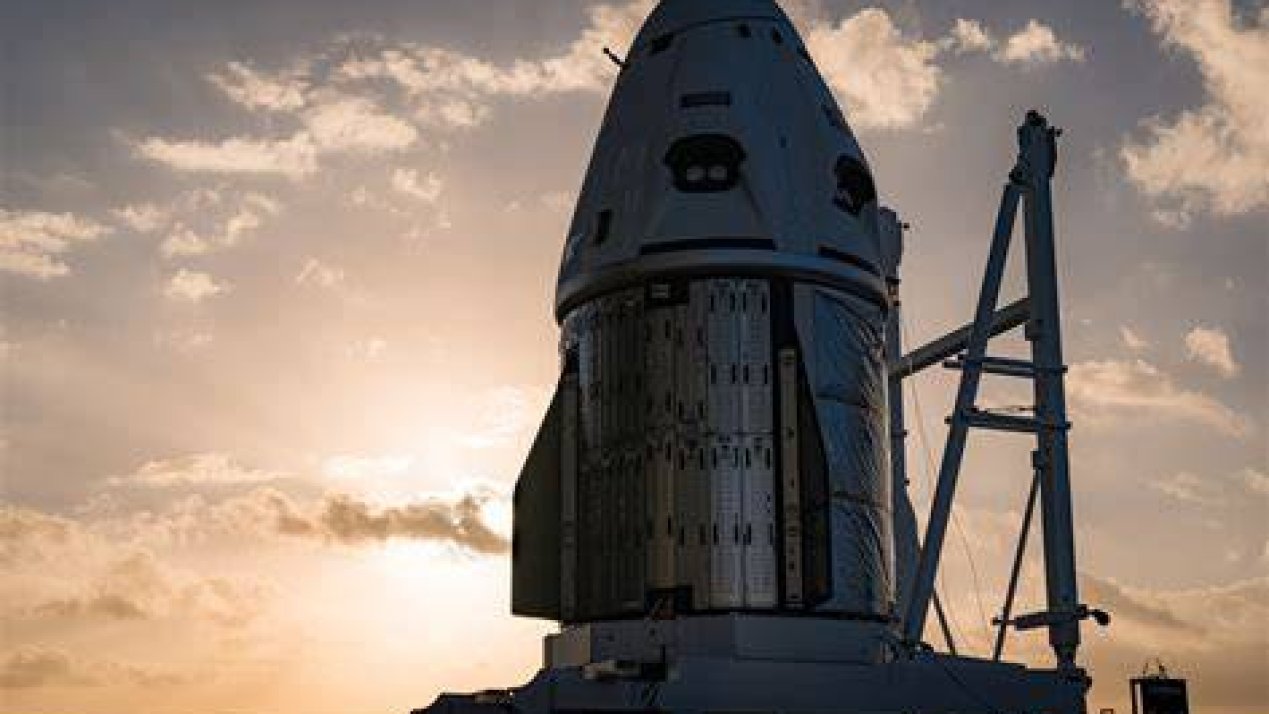 SpaceX Targets 2026 Launch for Heavy-Lift Reusable Starship