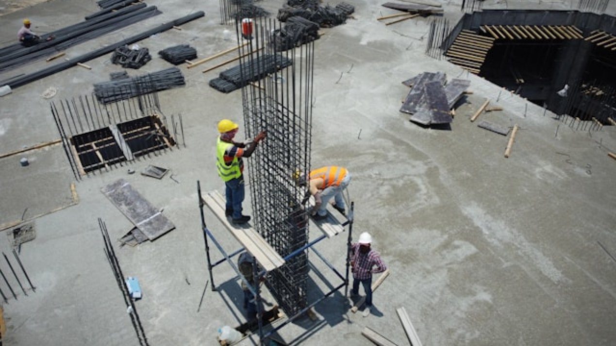 Construction Sector’s Production Value Down 17.7% in July 2025
