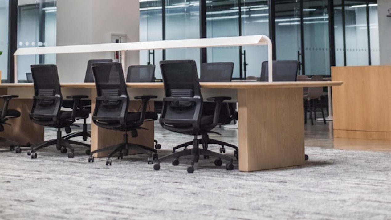 Actinver Becomes Trustee for 16 FIBRAs Amid Market Shift