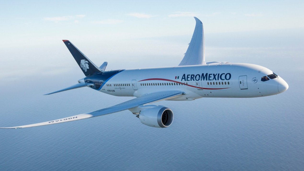 Aeroméxico Tops Global Punctuality Rankings in September 2025