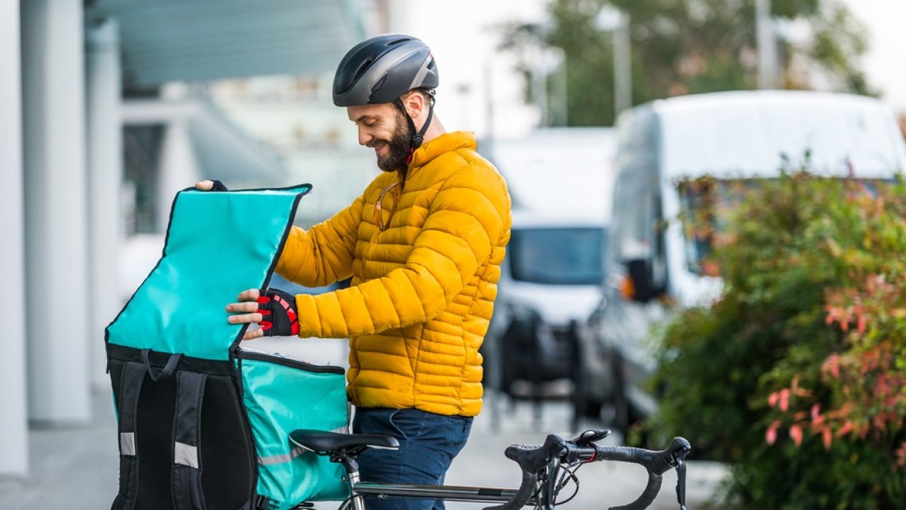 Global Food Delivery Aims to Achieve Net-Zero