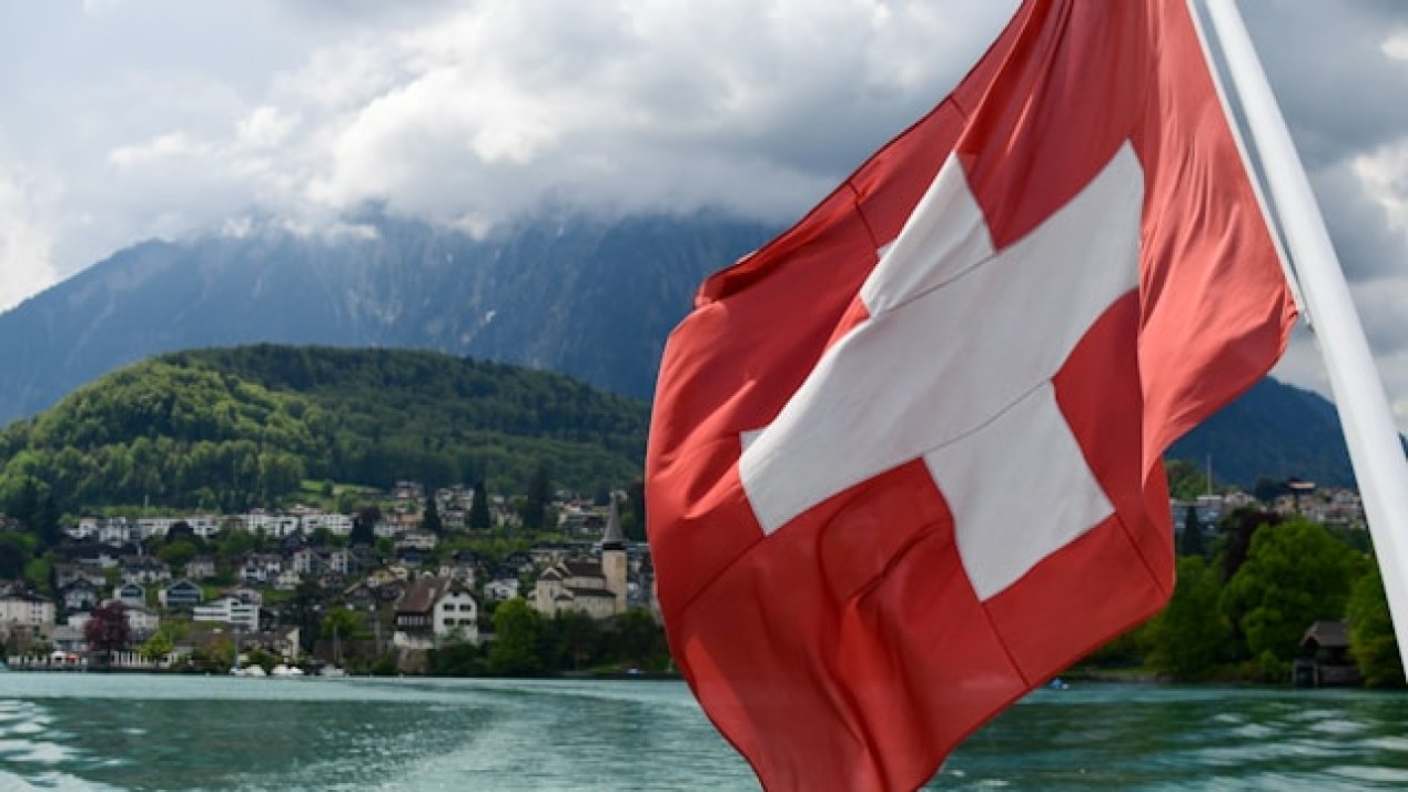 Universidad Anáhuac, Swiss Education Group Sign Partnership