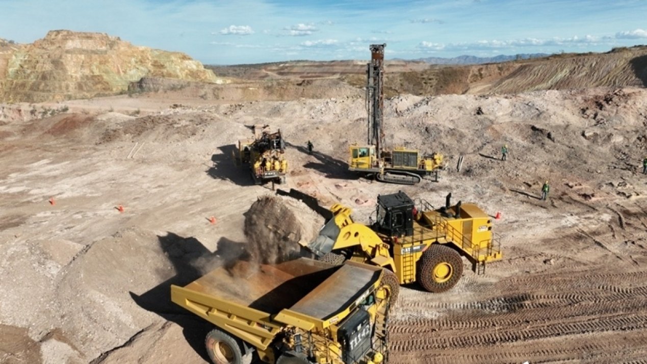 Heliostar Metals Restarts Mining at San Agustin