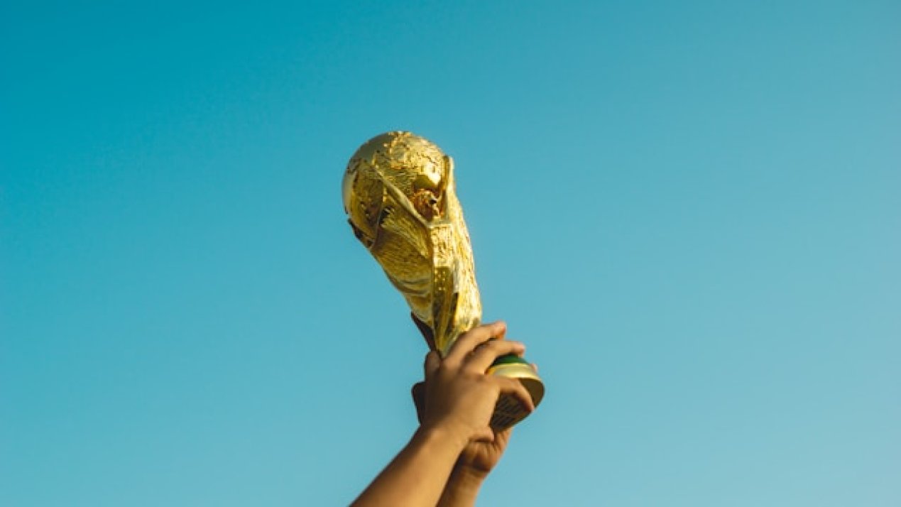 2026 World Cup Drives Digital Payment Shift for Small Businesses